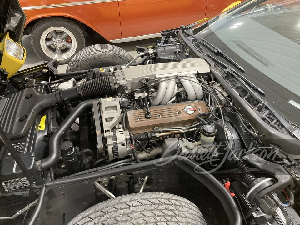 1986 Chevrolet Corvette C4 - Image 9 of 14