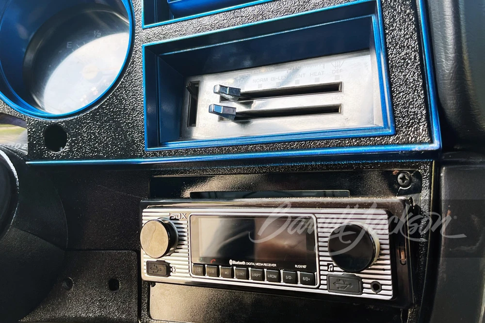 1986 Chevrolet C/K 3rd Gen - Image 7 of 11