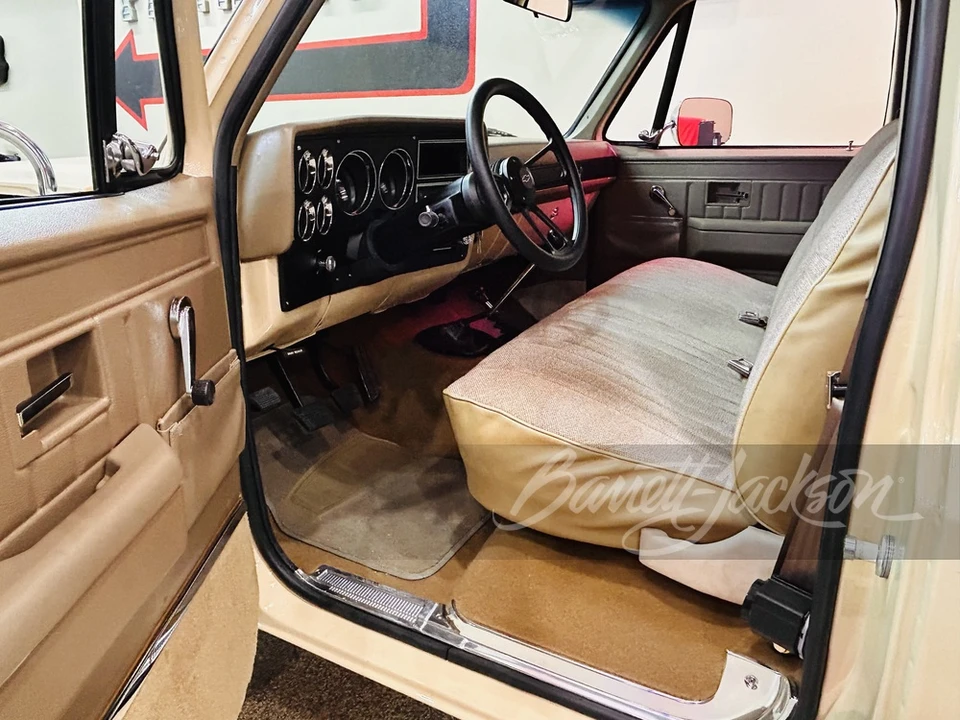 1986 Chevrolet C/K 3rd Gen - Image 10 of 31