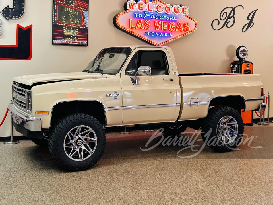 1986 Chevrolet C/K 3rd Gen - Image 3 of 31