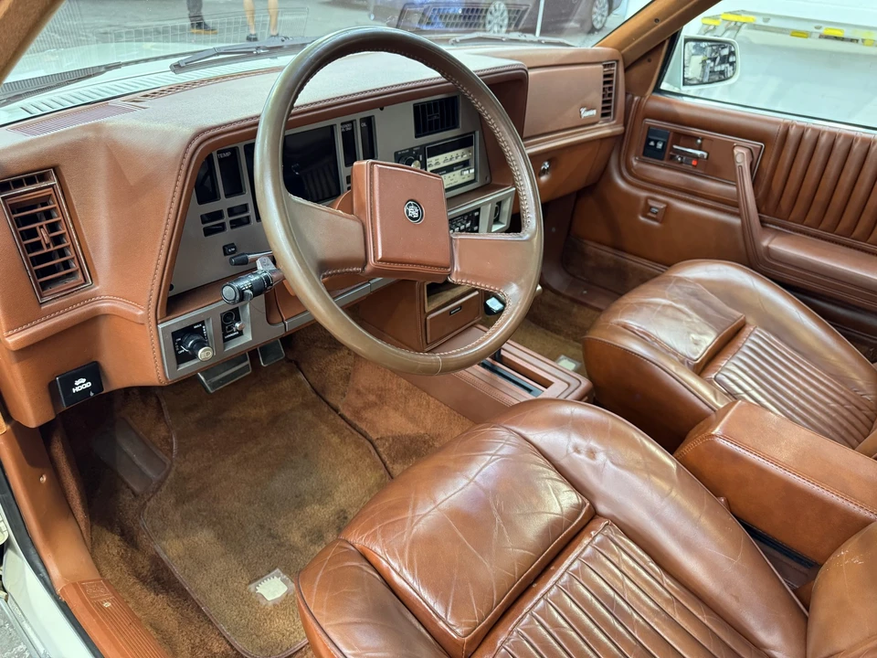 1986 Cadillac Cimarron - Image 22 of 31