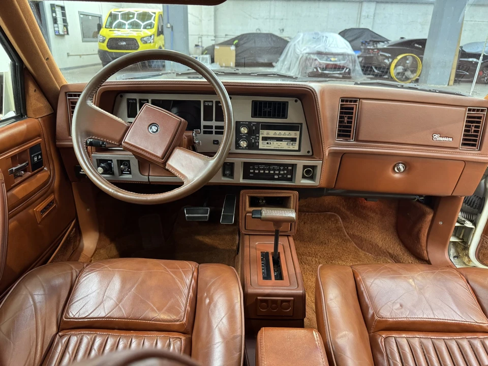 1986 Cadillac Cimarron - Image 24 of 31
