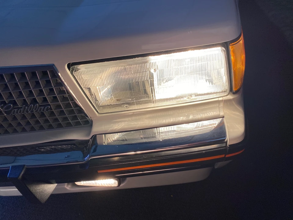 1986 Cadillac Cimarron - Image 30 of 31