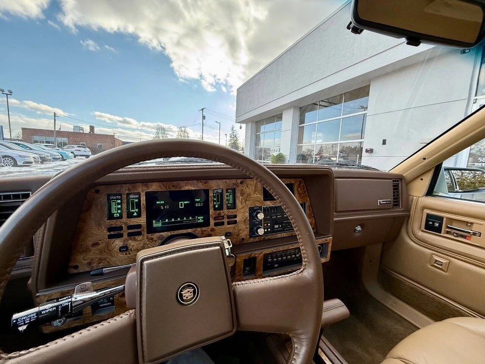 1986 Cadillac Cimarron - Image 18 of 21