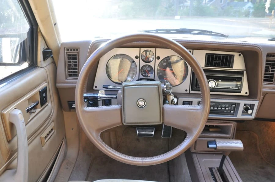 1986 Cadillac Cimarron - Image 6 of 10