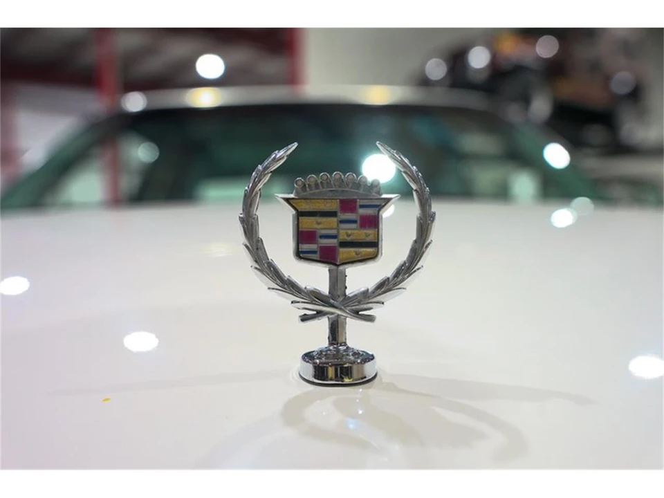 1986 Cadillac DeVille 6th Gen - Image 21 of 31