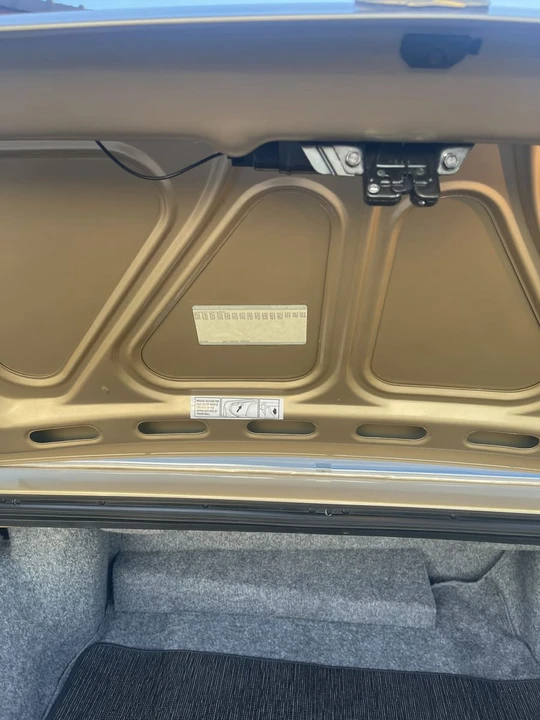 1986 Cadillac DeVille 6th Gen - Image 10 of 16