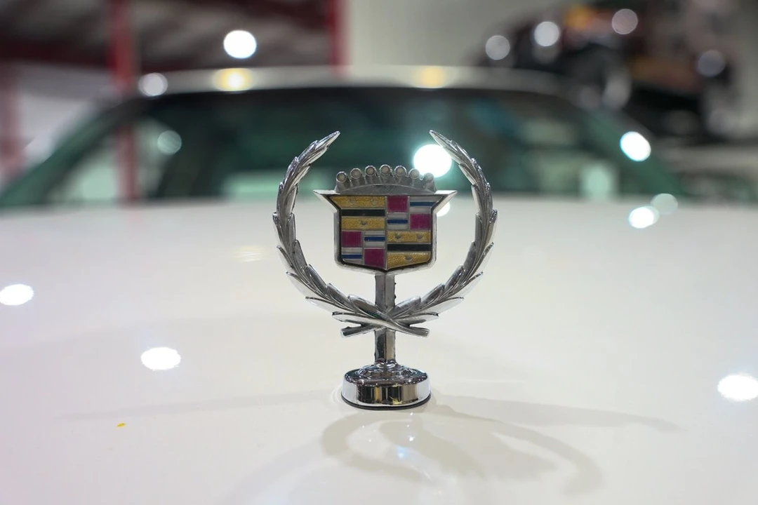 1986 Cadillac DeVille 6th Gen - Image 14 of 31