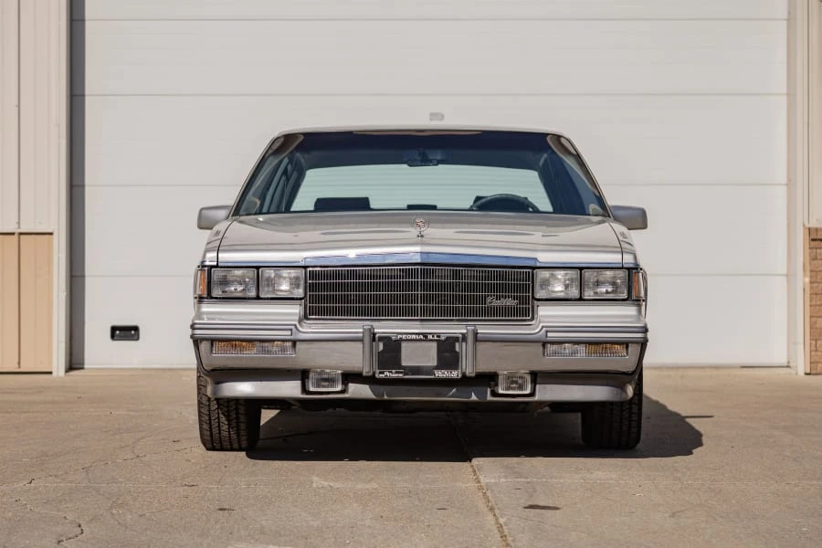 1986 Cadillac DeVille 6th Gen - Image 4 of 31