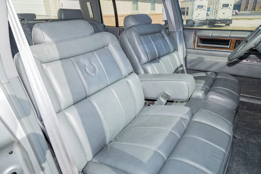 1986 Cadillac DeVille 6th Gen - Image 26 of 31