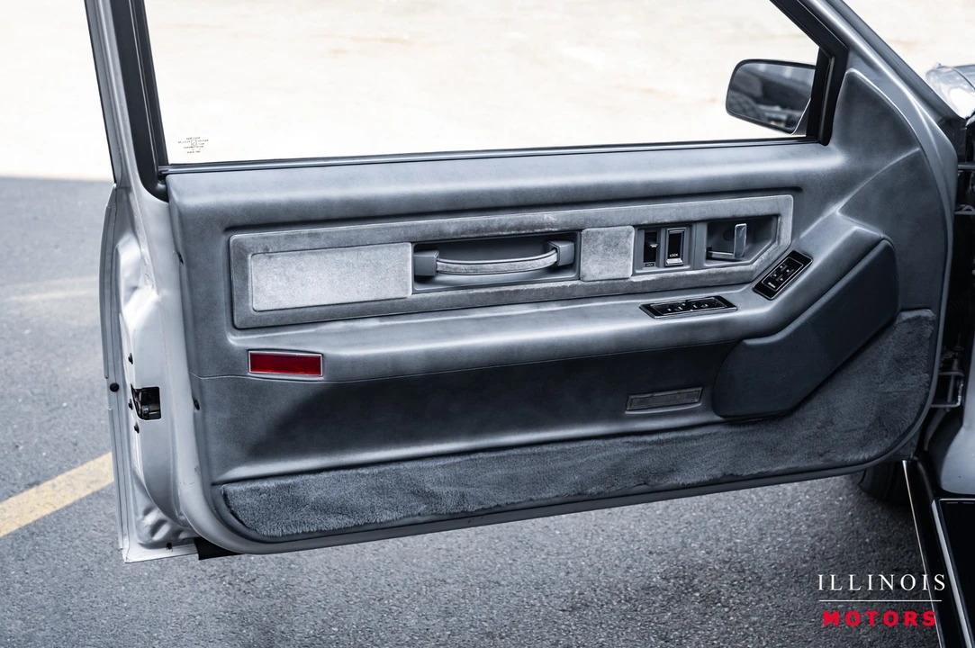 1986 Cadillac Eldorado 11th Gen - Image 17 of 31