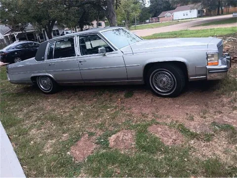1986 Cadillac Fleetwood Brougham