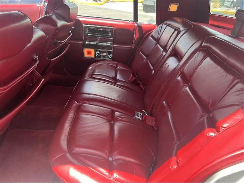 1986 Cadillac Fleetwood - Image 7 of 21
