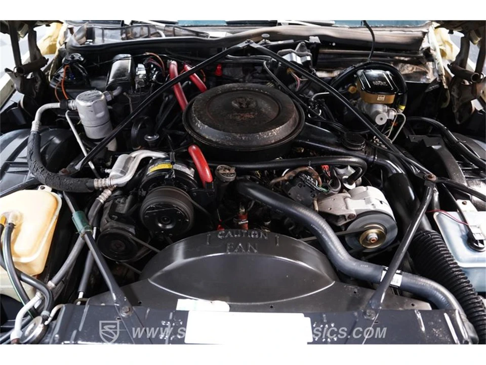 1986 Cadillac Fleetwood - Image 3 of 31