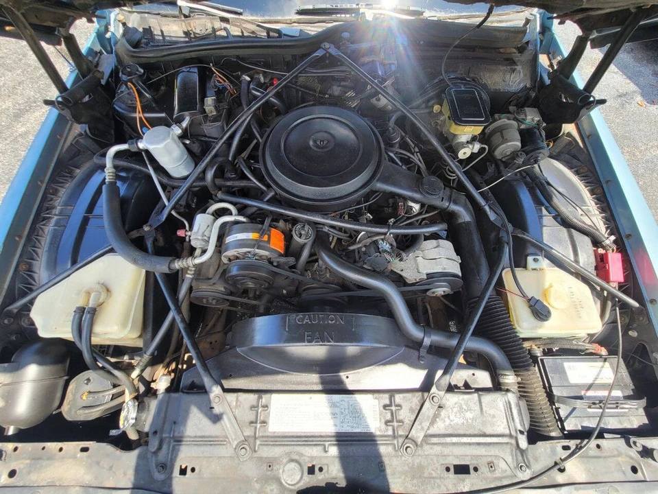 1986 Cadillac Fleetwood - Image 23 of 23