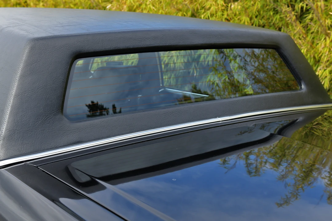 1986 Cadillac Fleetwood - Image 17 of 31