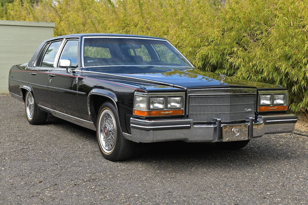 1986 Cadillac Fleetwood - Image 23 of 31