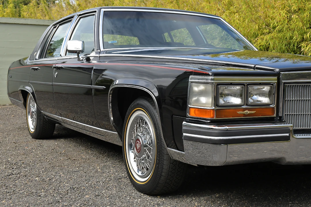 1986 Cadillac Fleetwood - Image 24 of 31