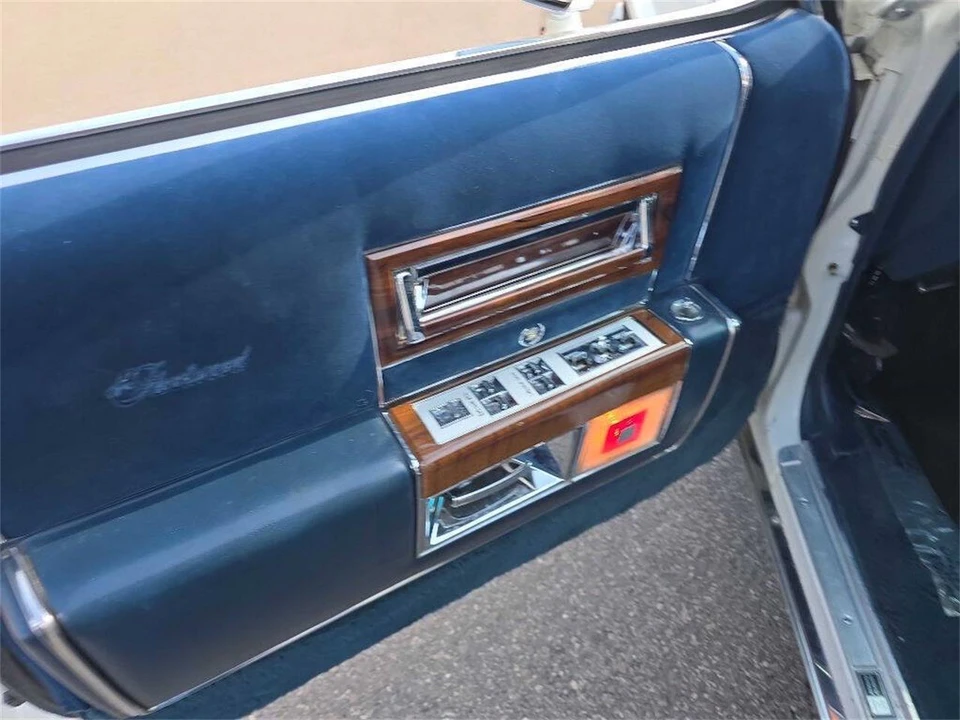 1986 Cadillac Fleetwood - Image 9 of 28