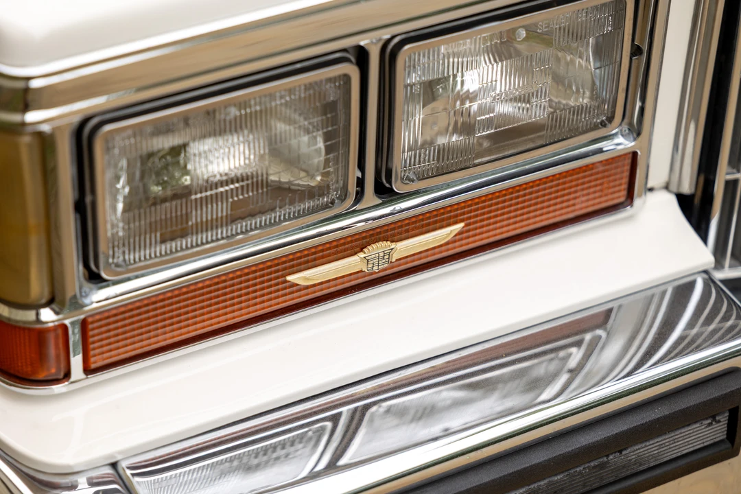 1986 Cadillac Fleetwood - Image 29 of 31