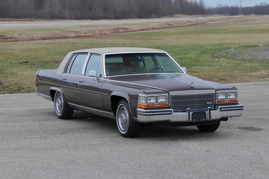 1986 Cadillac Fleetwood - Image 8 of 29