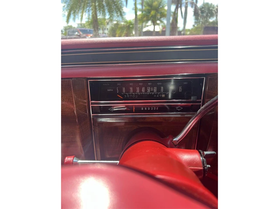 1986 Cadillac Fleetwood - Image 13 of 23