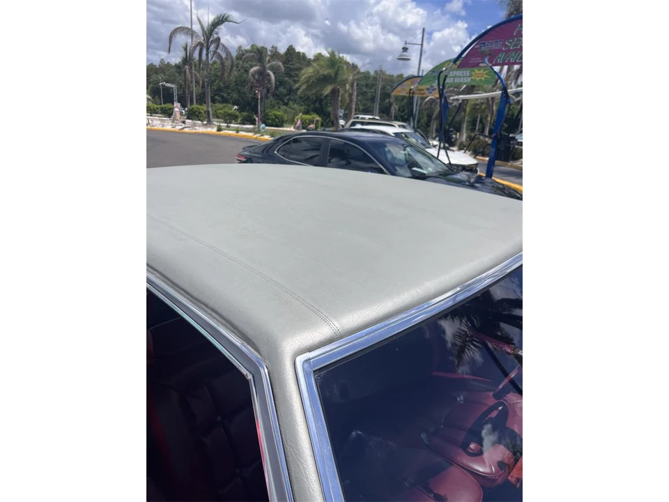 1986 Cadillac Fleetwood - Image 10 of 23