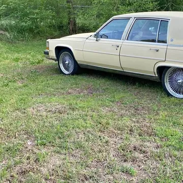 1986 Cadillac Fleetwood Brougham