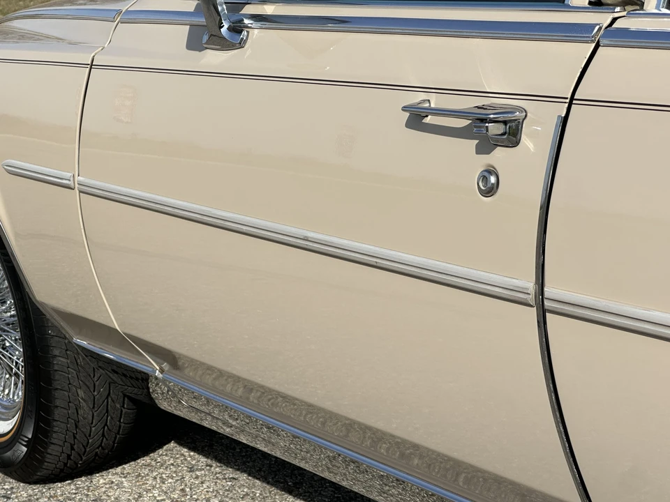 1986 Cadillac Brougham - Image 31 of 31