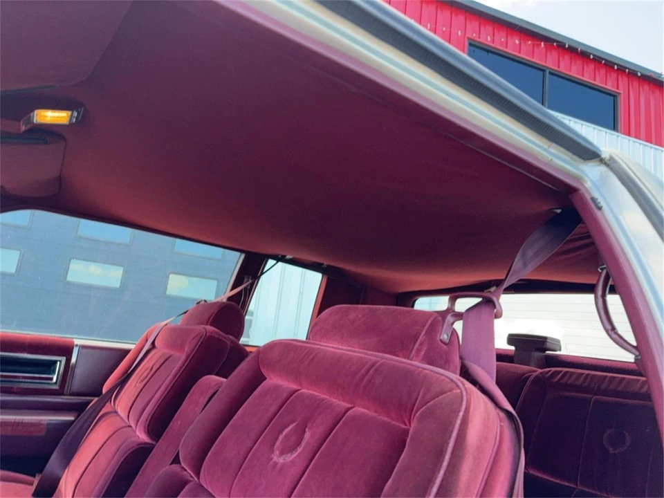1986 Cadillac DeVille 6th Gen - Image 26 of 31