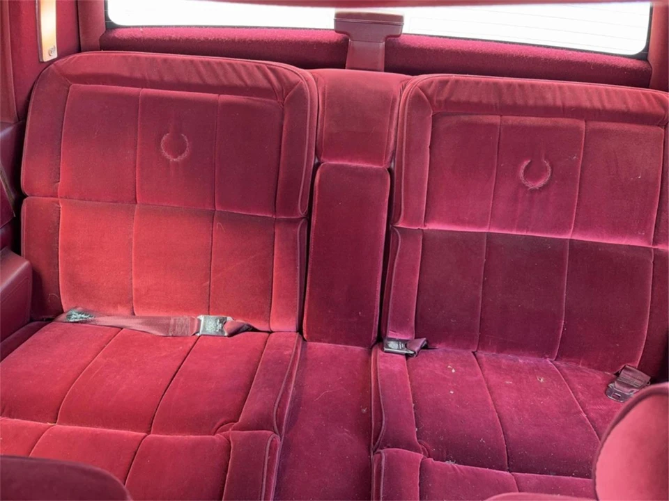 1986 Cadillac DeVille 6th Gen - Image 29 of 31
