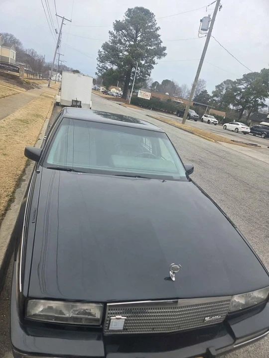 1986 Cadillac DeVille 6th Gen - Image 2 of 3