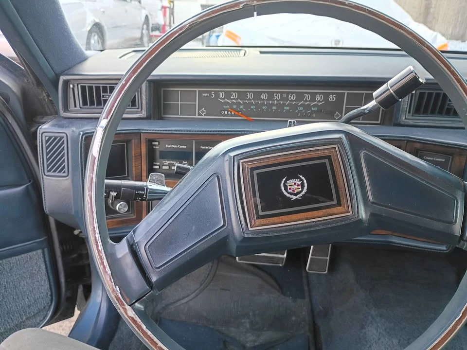 1986 Cadillac DeVille 6th Gen - Image 8 of 11