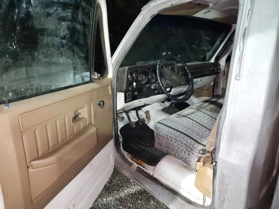 1986 Chevrolet C/K 3rd Gen - Image 10 of 16