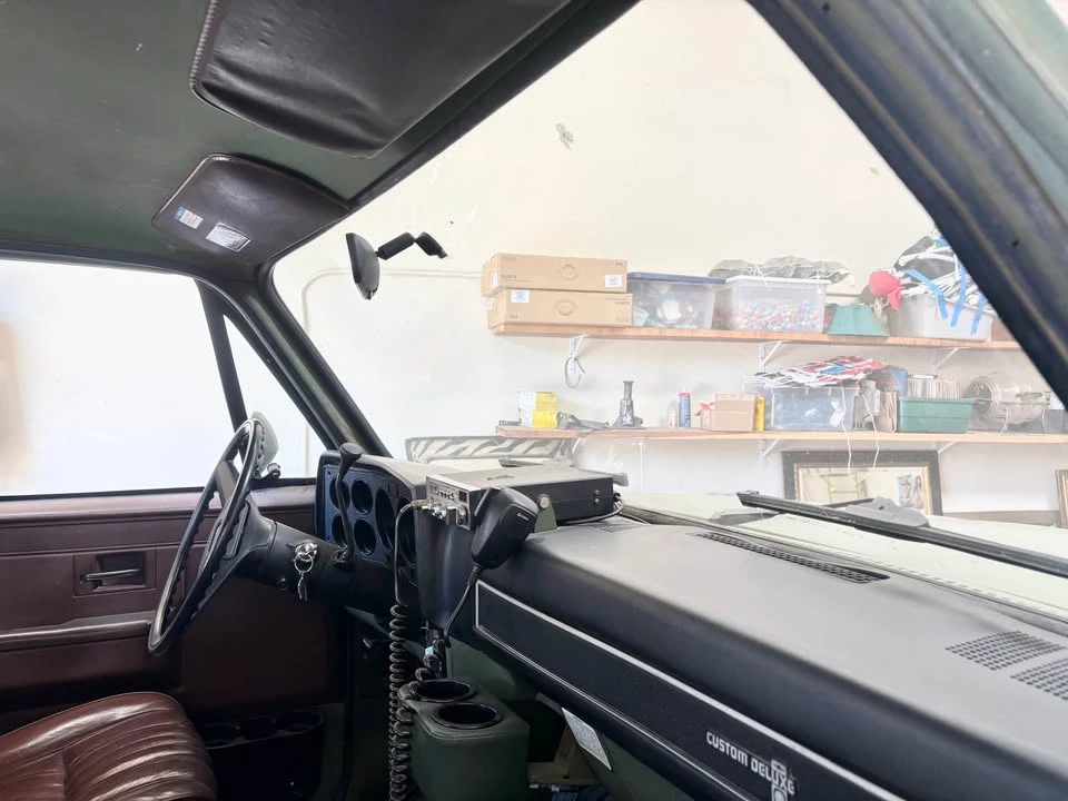 1986 Chevrolet Blazer - Image 11 of 16
