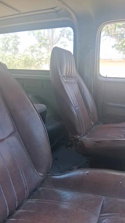 1986 Chevrolet Blazer - Image 7 of 12