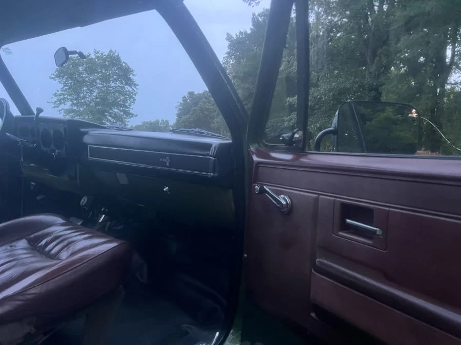 1986 Chevrolet Blazer - Image 12 of 13