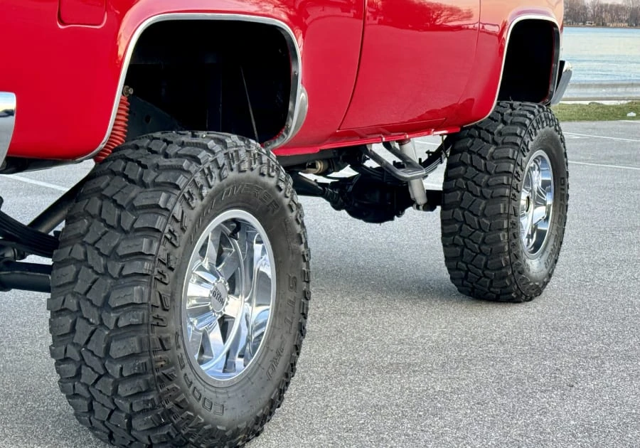 1986 Chevrolet Blazer - Image 16 of 31