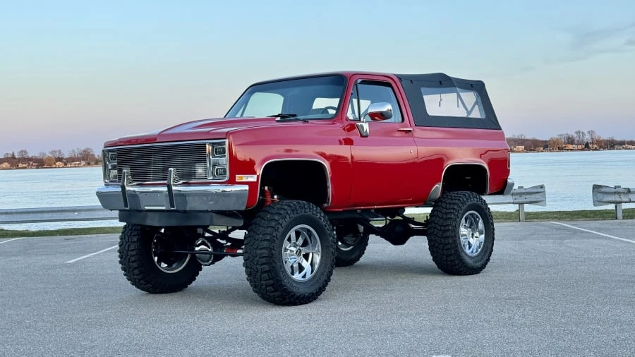 1986 Chevrolet Blazer - Image 10 of 31