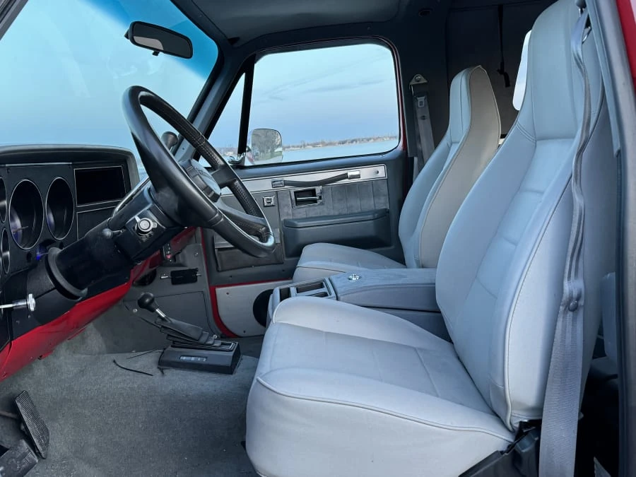 1986 Chevrolet Blazer - Image 26 of 31