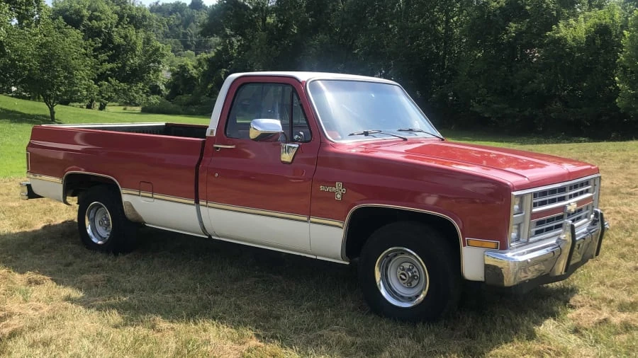 1986 Chevrolet Blazer - Image 2 of 8