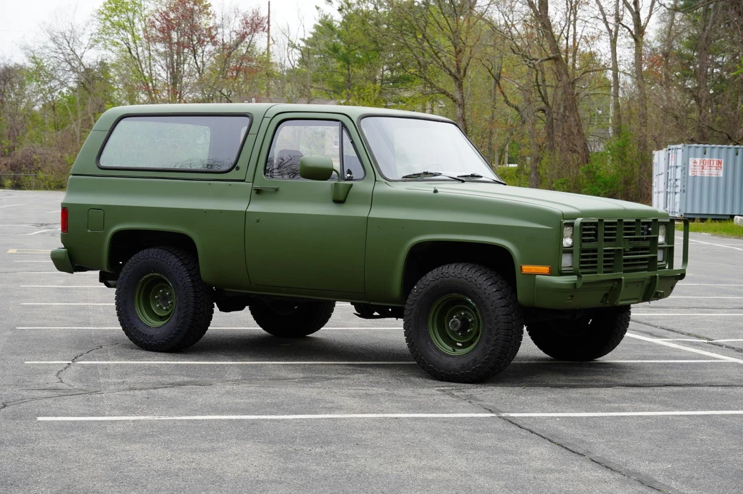 1986 Chevrolet K5 Blazer 2nd Gen - Image 3 of 31