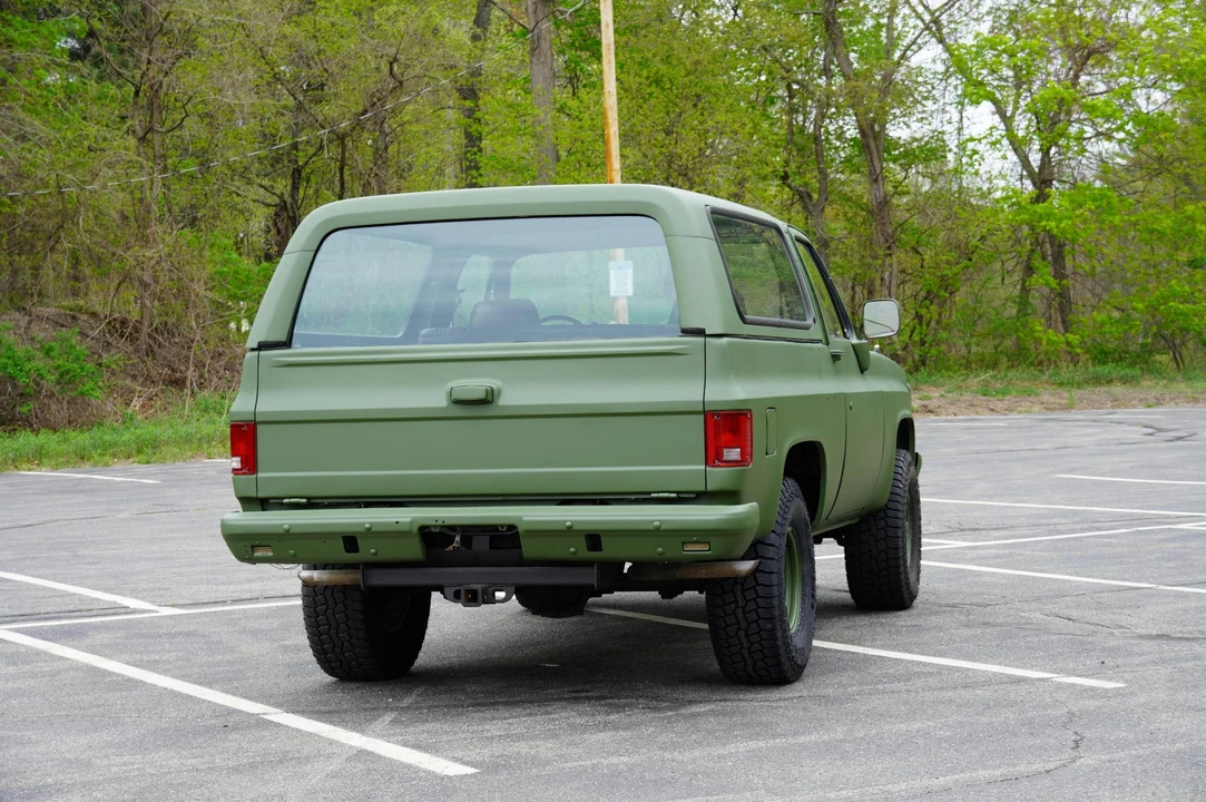 1986 Chevrolet K5 Blazer 2nd Gen - Image 8 of 31