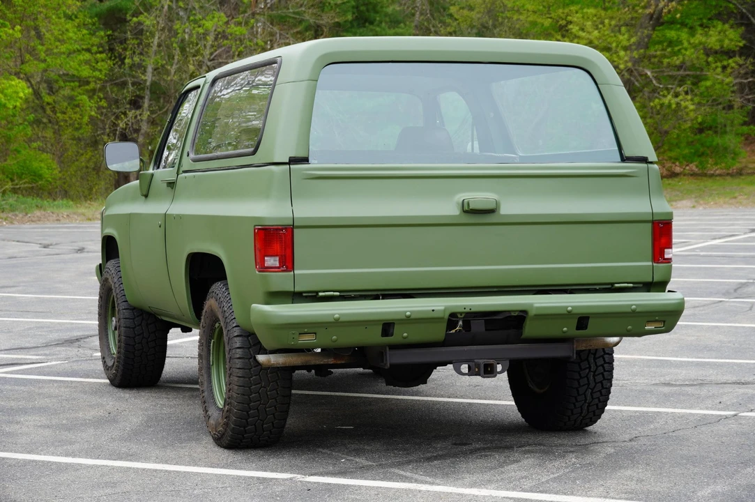 1986 Chevrolet K5 Blazer 2nd Gen - Image 10 of 31