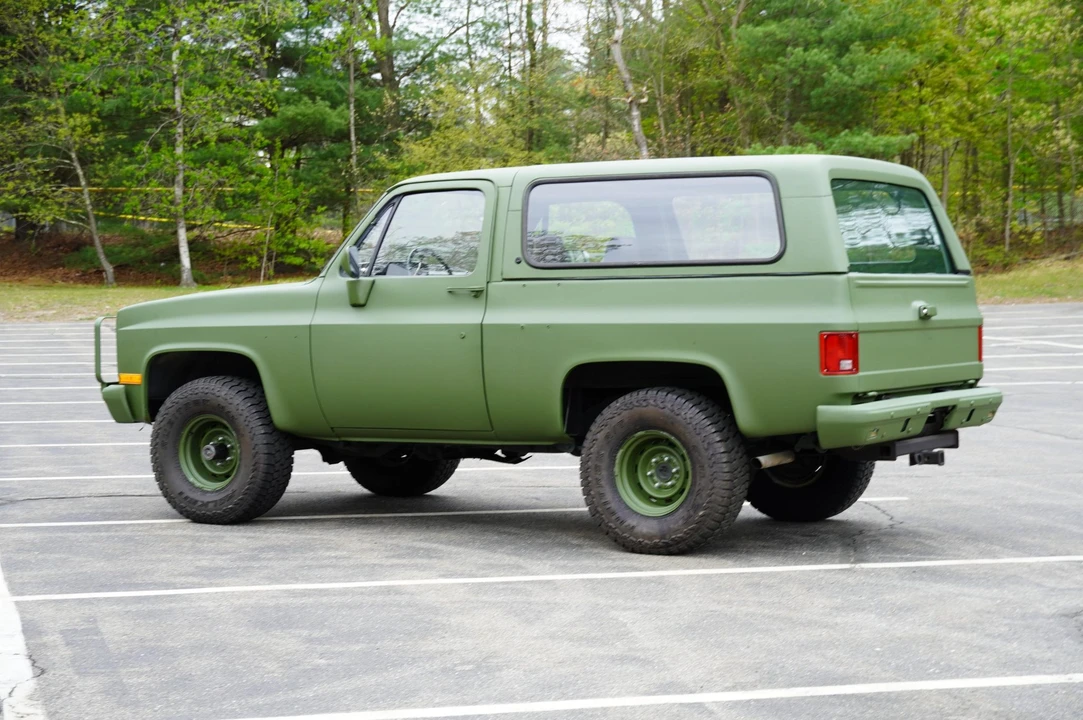 1986 Chevrolet K5 Blazer 2nd Gen - Image 13 of 31