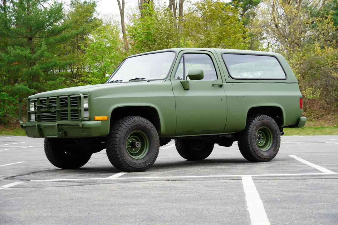 1986 Chevrolet K5 Blazer 2nd Gen - Image 16 of 31
