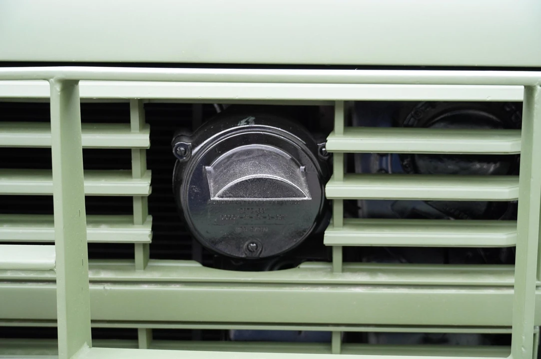 1986 Chevrolet K5 Blazer 2nd Gen - Image 21 of 31