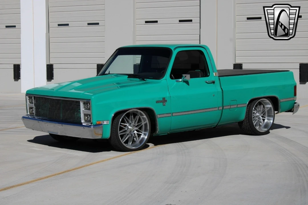 1986 Chevrolet C/K 3rd Gen - Image 4 of 12