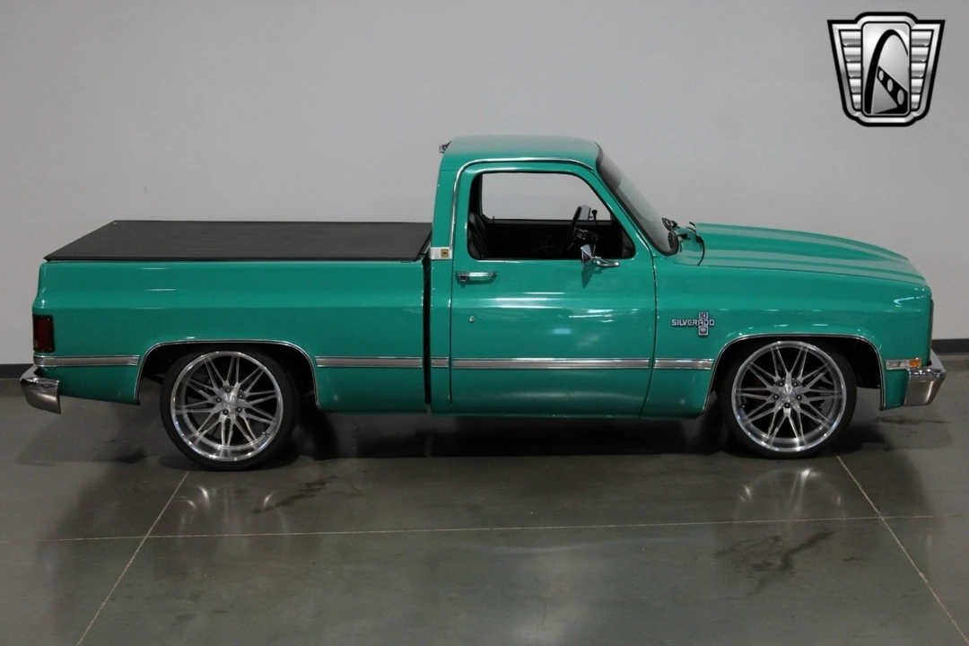 1986 Chevrolet C/K 3rd Gen - Image 10 of 12