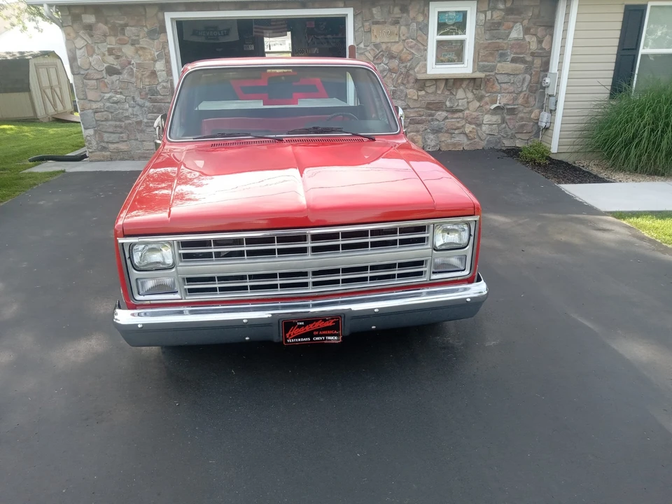 1986 Chevrolet C/K 3rd Gen - Image 2 of 25